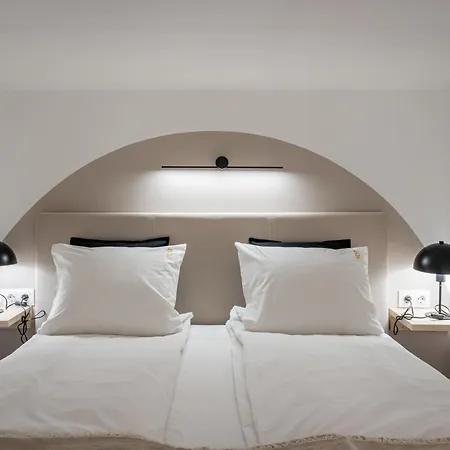 Kl35 - Boutique Apartments, Location By Bqa *