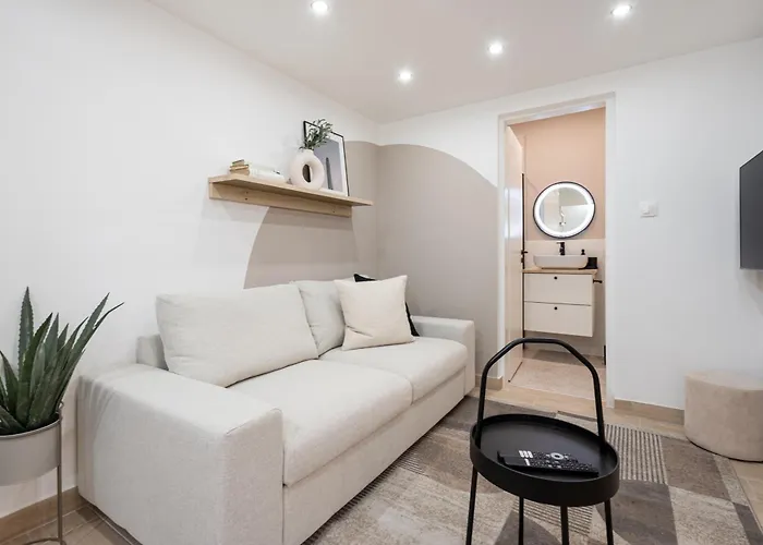 Kl35 - Boutique Apartments, Location By Bqa *