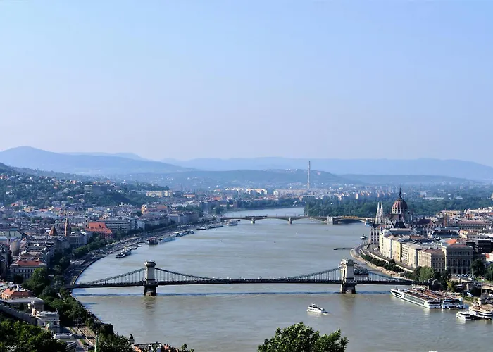 Kl35 - Boutique Apartments, Location By Bqa Apartment